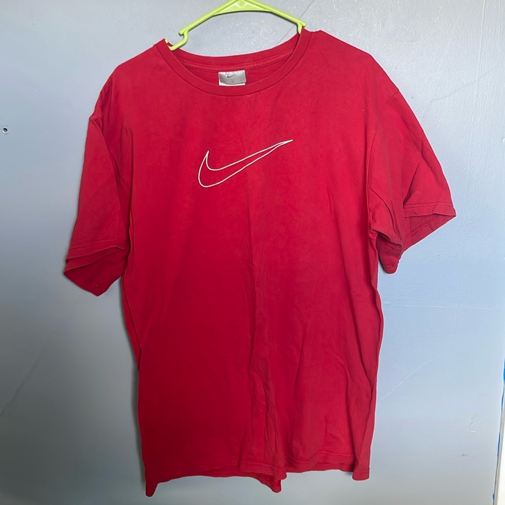 Nike made in Mexico men’s medium classic swoop red t shirt sporty athletic prep